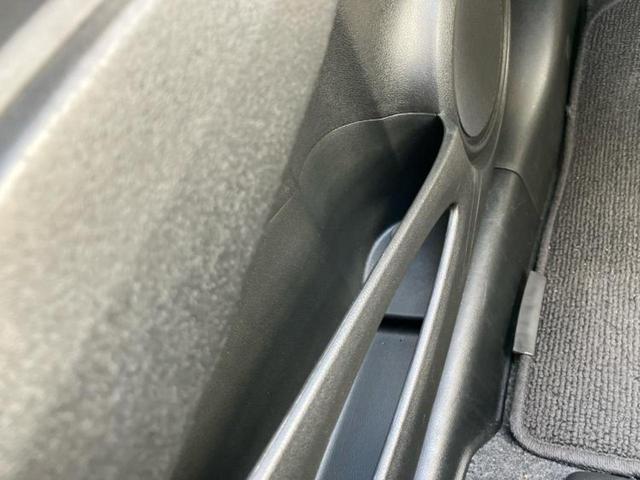 フィット １３Ｇ　新品タイヤ／純正　ナビ／ＥＴＣ／ＥＢＤ付ＡＢＳ／バックモニター／ワンセグＴＶ／エアバッグ　運転席／エアバッグ　助手席／衝突安全ボディ／パワーウインドウ／キーレスエントリー／パワーステアリング（35枚目）