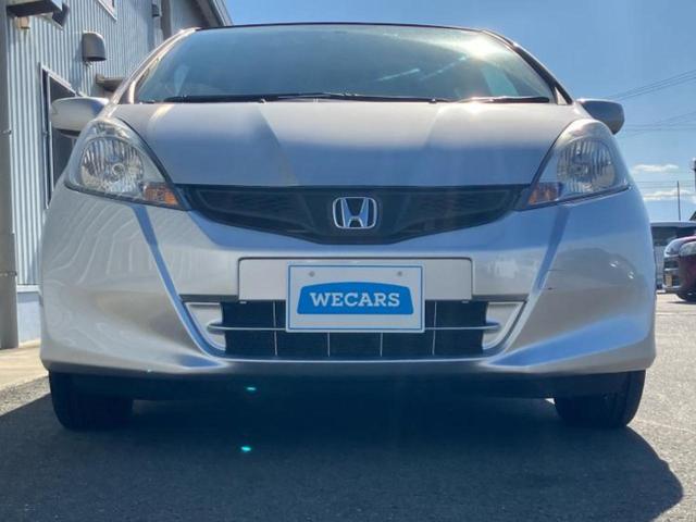 フィット １３Ｇ　新品タイヤ／純正　ナビ／ＥＴＣ／ＥＢＤ付ＡＢＳ／バックモニター／ワンセグＴＶ／エアバッグ　運転席／エアバッグ　助手席／衝突安全ボディ／パワーウインドウ／キーレスエントリー／パワーステアリング（42枚目）