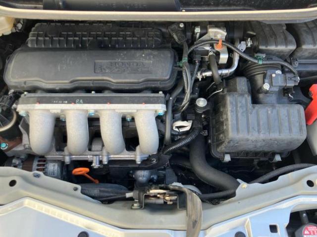 フィット １３Ｇ　新品タイヤ／純正　ナビ／ＥＴＣ／ＥＢＤ付ＡＢＳ／バックモニター／ワンセグＴＶ／エアバッグ　運転席／エアバッグ　助手席／衝突安全ボディ／パワーウインドウ／キーレスエントリー／パワーステアリング（47枚目）