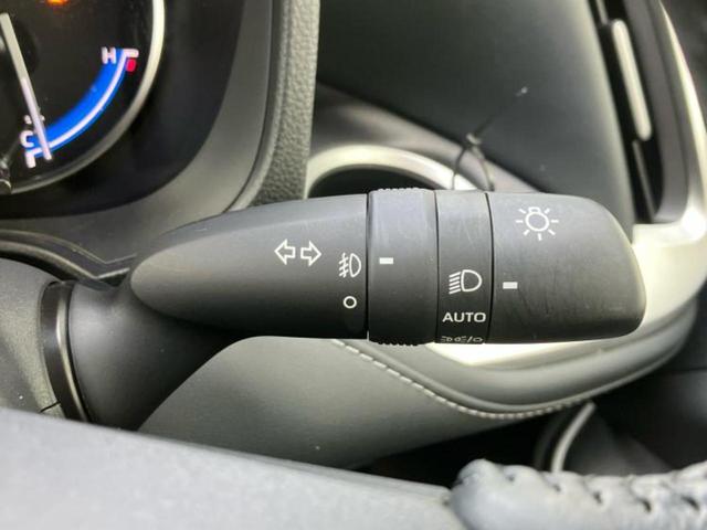 ノア ハイブリッドＳ－Ｚ　新品タイヤ／ディスプレイオーディオ＋ナビ１０．５インチ／フリップダウンモニター　純正　１４インチ／トヨタセーフティセンス／両側電動スライドドア／シートヒーター　前席　衝突被害軽減システム　バックカメラ（27枚目）