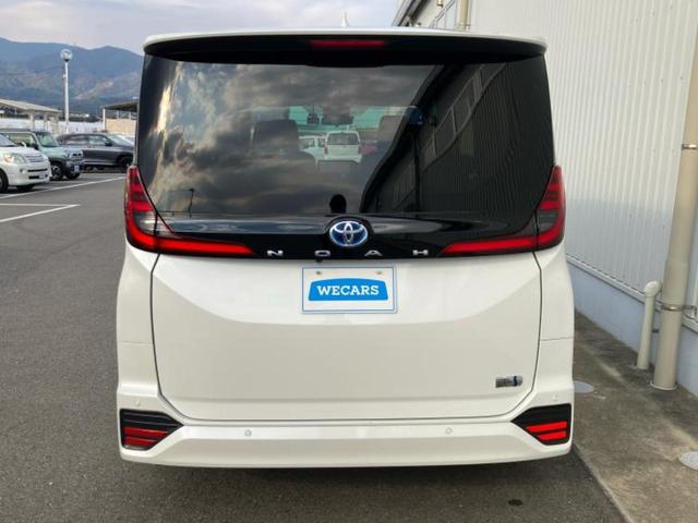 ノア ハイブリッドＳ－Ｚ　新品タイヤ／ディスプレイオーディオ＋ナビ１０．５インチ／フリップダウンモニター　純正　１４インチ／トヨタセーフティセンス／両側電動スライドドア／シートヒーター　前席　衝突被害軽減システム　バックカメラ（42枚目）