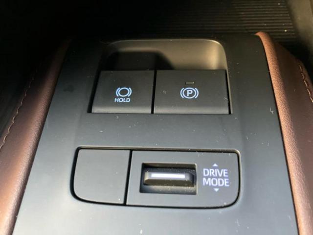 ハリアー Gレザーパッケージ 新品タイヤ/モデリスタエアロ/純正 SDナビ/デジタルインナーミラー/トヨタセーフティセンス/シートヒーター 前席/車線逸脱防止支援システム/シート 合皮/電動バックドア 衝突被害軽減システム ETC(26枚目)