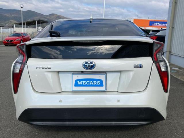 プリウス Ａ　純正　９インチ　ＳＤナビ／衝突安全装置／車線逸脱防止支援システム／ヘッドランプ　ＬＥＤ／ＥＴＣ／ＥＢＤ付ＡＢＳ／横滑り防止装置／アイドリングストップ／バックモニター／フルセグＴＶ　衝突被害軽減システム（43枚目）