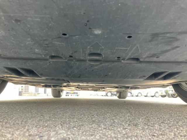 プリウス Ａ　純正　９インチ　ＳＤナビ／衝突安全装置／車線逸脱防止支援システム／ヘッドランプ　ＬＥＤ／ＥＴＣ／ＥＢＤ付ＡＢＳ／横滑り防止装置／アイドリングストップ／バックモニター／フルセグＴＶ　衝突被害軽減システム（45枚目）