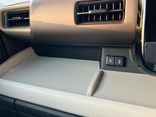 スペーシア ハイブリッドＸ　純正　９インチ　メモリーナビ／セーフティサポート（スズキ）／両側電動スライドドア／シートヒーター　前席／全方位モニター／車線逸脱防止支援システム／ヘッドランプ　ＬＥＤ／Ｂｌｕｅｔｏｏｔｈ接続（16枚目）