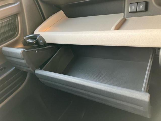 スペーシア ハイブリッドＸ　純正　９インチ　メモリーナビ／セーフティサポート（スズキ）／両側電動スライドドア／シートヒーター　前席／全方位モニター／車線逸脱防止支援システム／ヘッドランプ　ＬＥＤ／Ｂｌｕｅｔｏｏｔｈ接続（17枚目）