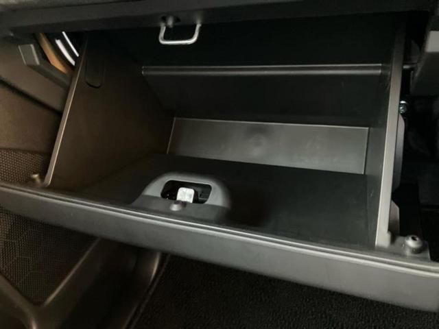 スペーシア ハイブリッドＸ　純正　９インチ　メモリーナビ／セーフティサポート（スズキ）／両側電動スライドドア／シートヒーター　前席／全方位モニター／車線逸脱防止支援システム／ヘッドランプ　ＬＥＤ／Ｂｌｕｅｔｏｏｔｈ接続（18枚目）