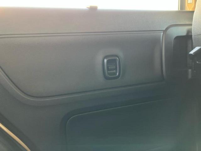 スペーシア ハイブリッドＸ　純正　９インチ　メモリーナビ／セーフティサポート（スズキ）／両側電動スライドドア／シートヒーター　前席／全方位モニター／車線逸脱防止支援システム／ヘッドランプ　ＬＥＤ／Ｂｌｕｅｔｏｏｔｈ接続（23枚目）