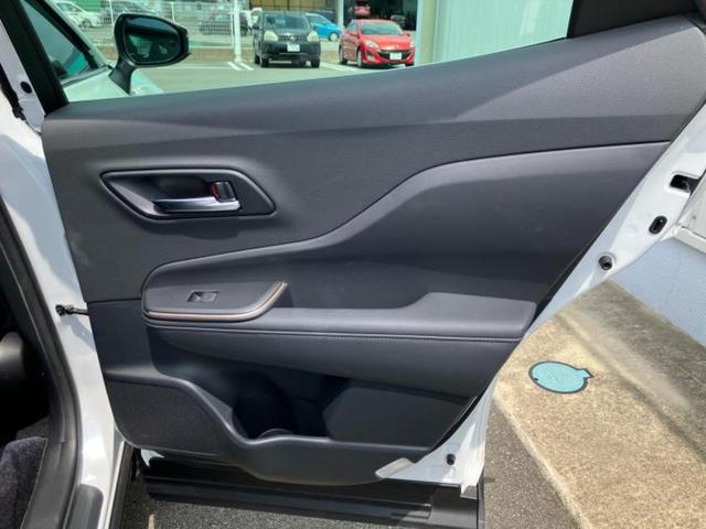 クラウンクロスオーバー ４ＷＤ　Ｇアドバンスド　純正　１２．３インチ　メモリーナビ／トヨタセーフティセンス／全方位モニター／車線逸脱防止支援システム／シート　ハーフレザー／ヘッドランプ　ＬＥＤ／Ｂｌｕｅｔｏｏｔｈ接続／ＥＴＣ２．０　全周囲カメラ（20枚目）