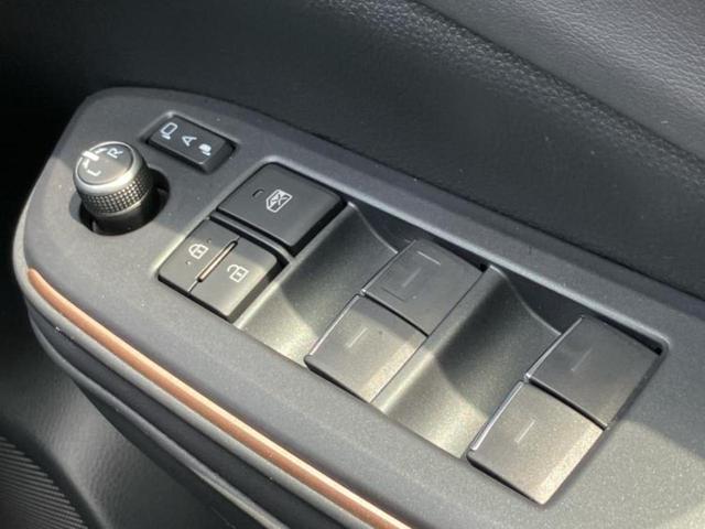 クラウンクロスオーバー ４ＷＤ　Ｇアドバンスド　純正　１２．３インチ　メモリーナビ／トヨタセーフティセンス／全方位モニター／車線逸脱防止支援システム／シート　ハーフレザー／ヘッドランプ　ＬＥＤ／Ｂｌｕｅｔｏｏｔｈ接続／ＥＴＣ２．０　全周囲カメラ（25枚目）