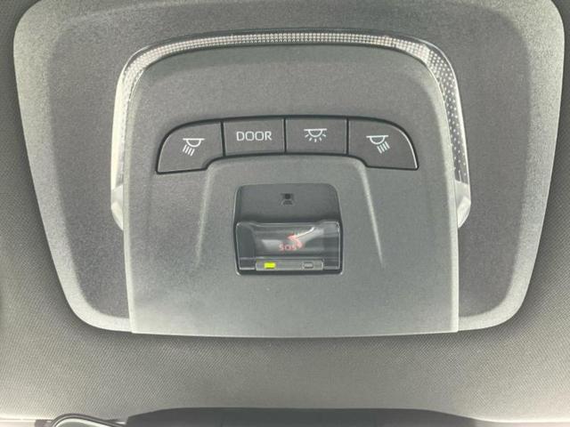 クラウンクロスオーバー ４ＷＤ　Ｇアドバンスド　純正　１２．３インチ　メモリーナビ／トヨタセーフティセンス／全方位モニター／車線逸脱防止支援システム／シート　ハーフレザー／ヘッドランプ　ＬＥＤ／Ｂｌｕｅｔｏｏｔｈ接続／ＥＴＣ２．０　全周囲カメラ（30枚目）