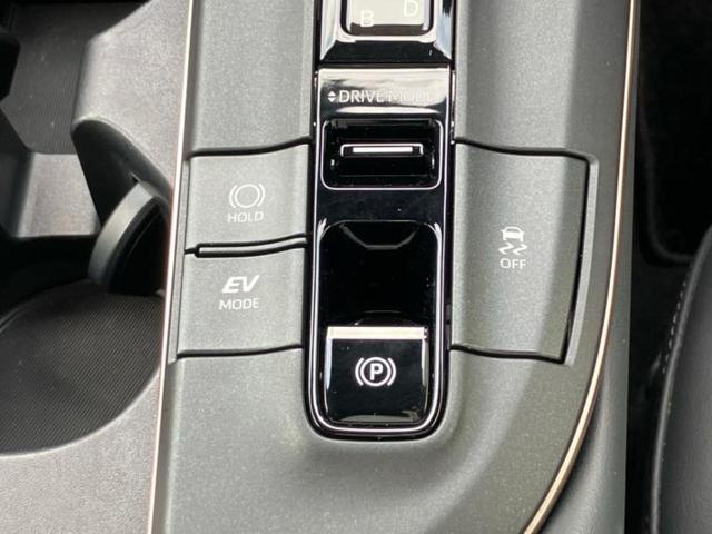 クラウンクロスオーバー ４ＷＤ　Ｇアドバンスド　純正　１２．３インチ　メモリーナビ／トヨタセーフティセンス／全方位モニター／車線逸脱防止支援システム／シート　ハーフレザー／ヘッドランプ　ＬＥＤ／Ｂｌｕｅｔｏｏｔｈ接続／ＥＴＣ２．０　全周囲カメラ（33枚目）