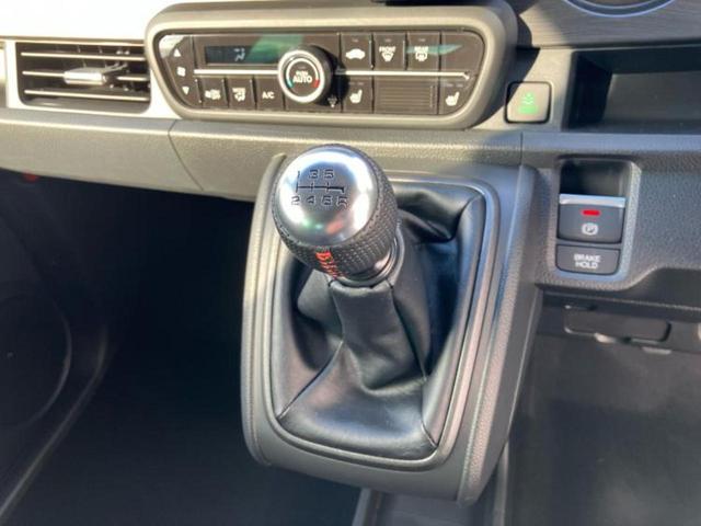 N-ONE RS 保証書/ホンダセンシング/シートヒーター 前席/車線逸脱防止支援システム/登録済未使用車/ヘッドランプ LED/USBジャック/EBD付ABS/横滑り防止装置/アイドリングストップ ターボ(14枚目)