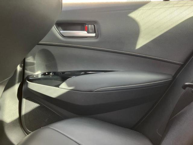 カローラ ハイブリッドダブルバイビー　保証書／ディスプレイオーディオ＋ナビ／衝突安全装置／車線逸脱防止支援システム／シート　合皮／ヘッドランプ　ＬＥＤ／ＥＴＣ／ＥＢＤ付ＡＢＳ／横滑り防止装置／アイドリングストップ　衝突被害軽減システム（5枚目）