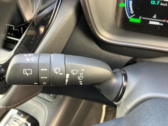 カローラ ハイブリッドダブルバイビー　保証書／ディスプレイオーディオ＋ナビ／衝突安全装置／車線逸脱防止支援システム／シート　合皮／ヘッドランプ　ＬＥＤ／ＥＴＣ／ＥＢＤ付ＡＢＳ／横滑り防止装置／アイドリングストップ　衝突被害軽減システム（18枚目）