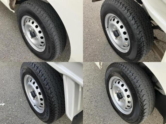 ハイゼットトラック 4WDスタンダード 新品タイヤ/ABS/エアバッグ 運転席/衝突安全ボディ/パワーステアリング/マニュアルエアコン/ユーザー買取車/アクセサリーソケット/間欠ワイパー/ヘッドライトレベライザー/三方開/ラジオ 4WD(34枚目)