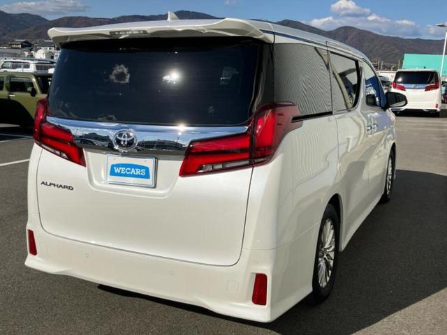 アルファード Ｓ　サンルーフ／保証書／社外　１１インチ　ＳＤナビ／フリップダウンモニター　社外　１２．８インチ／両側電動スライドドア／ヘッドランプ　ＬＥＤ／ＥＴＣ／ＥＢＤ付ＡＢＳ／横滑り防止装置／フルセグＴＶ（3枚目）