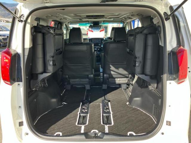 アルファード Ｓ　サンルーフ／保証書／社外　１１インチ　ＳＤナビ／フリップダウンモニター　社外　１２．８インチ／両側電動スライドドア／ヘッドランプ　ＬＥＤ／ＥＴＣ／ＥＢＤ付ＡＢＳ／横滑り防止装置／フルセグＴＶ（21枚目）