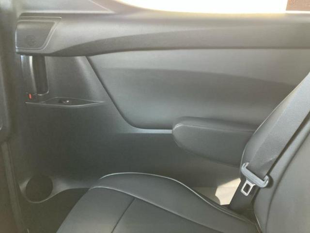 アルファード Ｓ　サンルーフ／保証書／社外　１１インチ　ＳＤナビ／フリップダウンモニター　社外　１２．８インチ／両側電動スライドドア／ヘッドランプ　ＬＥＤ／ＥＴＣ／ＥＢＤ付ＡＢＳ／横滑り防止装置／フルセグＴＶ（23枚目）