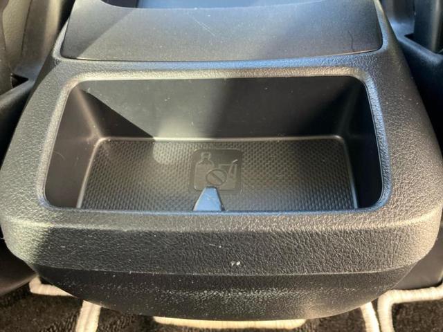 アルファード Ｓ　サンルーフ／保証書／社外　１１インチ　ＳＤナビ／フリップダウンモニター　社外　１２．８インチ／両側電動スライドドア／ヘッドランプ　ＬＥＤ／ＥＴＣ／ＥＢＤ付ＡＢＳ／横滑り防止装置／フルセグＴＶ（41枚目）