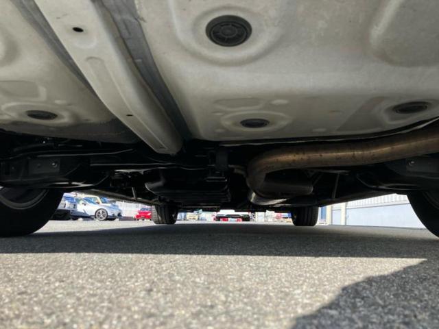 アルファード Ｓ　サンルーフ／保証書／社外　１１インチ　ＳＤナビ／フリップダウンモニター　社外　１２．８インチ／両側電動スライドドア／ヘッドランプ　ＬＥＤ／ＥＴＣ／ＥＢＤ付ＡＢＳ／横滑り防止装置／フルセグＴＶ（46枚目）