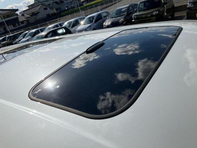 アルファード Ｓ　サンルーフ／保証書／社外　１１インチ　ＳＤナビ／フリップダウンモニター　社外　１２．８インチ／両側電動スライドドア／ヘッドランプ　ＬＥＤ／ＥＴＣ／ＥＢＤ付ＡＢＳ／横滑り防止装置／フルセグＴＶ（48枚目）