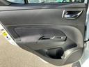 ＲＳ　新品タイヤ／社外　ＳＤナビ／ヘッドランプ　ＨＩＤ／ＥＴＣ／ＥＢＤ付ＡＢＳ／エアバッグ　運転席／エアバッグ　助手席／衝突安全ボディ／アルミホイール　純正　１６インチ／パワーウインドウ　ＨＩＤヘッドライト（23枚目）