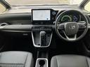ハイブリッドＳ－Ｚ　新品タイヤ／ディスプレイオーディオ＋ナビ１０．５インチ／フリップダウンモニター　純正　１４インチ／トヨタセーフティセンス／両側電動スライドドア／シートヒーター　前席　衝突被害軽減システム　バックカメラ（9枚目）