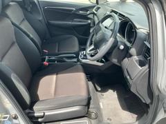 「この車の写真をもっと見たい」「状態が気になる」「この装備はついている？」どんな小さな疑問でもお気軽にお問い合わせください！ 4