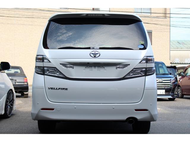 2.4Z カーナビ・Bluetooth・バックカメラ・ETC・プッシュスタート・スマートキー・スペアキー・両側電動スライドドア・フリップダウンモニター・3列シート・クリアランスソナー・HIDライト・フォグライト(8枚目)