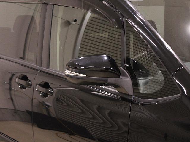 ヴォクシー ＺＳ　ＳＤナビ・ＥＴＣ・バックカメラ・Ｂｌｕｅｔｏｏｔｈ・ＬＥＤライト・オートライト・オートマチックハイビーム・片側電動スライドドア・アイドリングストップ・衝突軽減システム・スマートキー・盗難防止装置（12枚目）