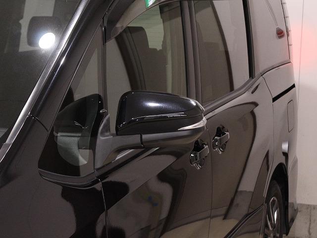 ヴォクシー ＺＳ　ＳＤナビ・ＥＴＣ・バックカメラ・Ｂｌｕｅｔｏｏｔｈ・ＬＥＤライト・オートライト・オートマチックハイビーム・片側電動スライドドア・アイドリングストップ・衝突軽減システム・スマートキー・盗難防止装置（13枚目）