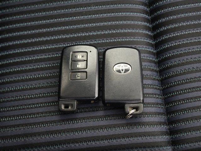 ヴォクシー ＺＳ　ＳＤナビ・ＥＴＣ・バックカメラ・Ｂｌｕｅｔｏｏｔｈ・ＬＥＤライト・オートライト・オートマチックハイビーム・片側電動スライドドア・アイドリングストップ・衝突軽減システム・スマートキー・盗難防止装置（37枚目）