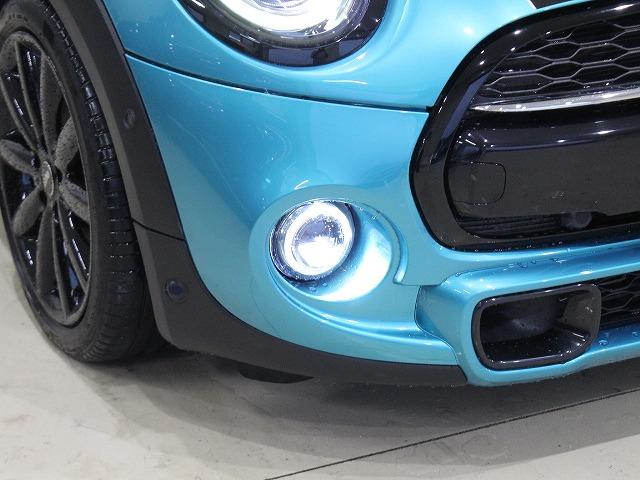 ＭＩＮＩ クーパーＳ　コンバーチブル　ハーマンカードン・ユニオンジャックソフトトップ・ユニオンジャックテール・純正ナビ・バックカメラ・Ｂｌｕｅｔｏｏｔｈ・ドライブレコーダー・ＥＴＣ・クルーズコントロール・茶革シート・シートヒーター（9枚目）