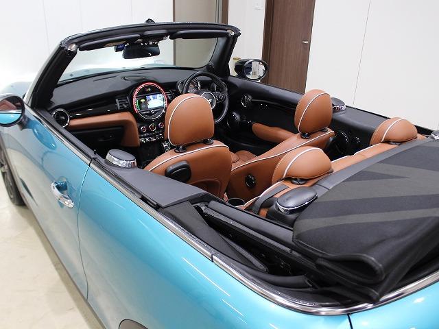 ＭＩＮＩ クーパーＳ　コンバーチブル　ハーマンカードン・ユニオンジャックソフトトップ・ユニオンジャックテール・純正ナビ・バックカメラ・Ｂｌｕｅｔｏｏｔｈ・ドライブレコーダー・ＥＴＣ・クルーズコントロール・茶革シート・シートヒーター（24枚目）