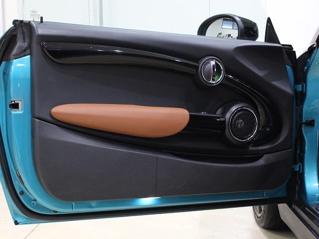 ＭＩＮＩ クーパーＳ　コンバーチブル　ハーマンカードン・ユニオンジャックソフトトップ・ユニオンジャックテール・純正ナビ・バックカメラ・Ｂｌｕｅｔｏｏｔｈ・ドライブレコーダー・ＥＴＣ・クルーズコントロール・茶革シート・シートヒーター（32枚目）