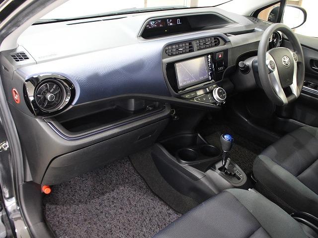 アクア Ｓ　ＳＤナビ・バックカメラ・ＥＴＣ・Ｂｌｕｅｔｏｏｔｈ・スマートキー・電動格納ミラー・アイドリングストップ・衝突安全ボディ・Ｗエアバック・ＡＵＴＯエアコン（29枚目）