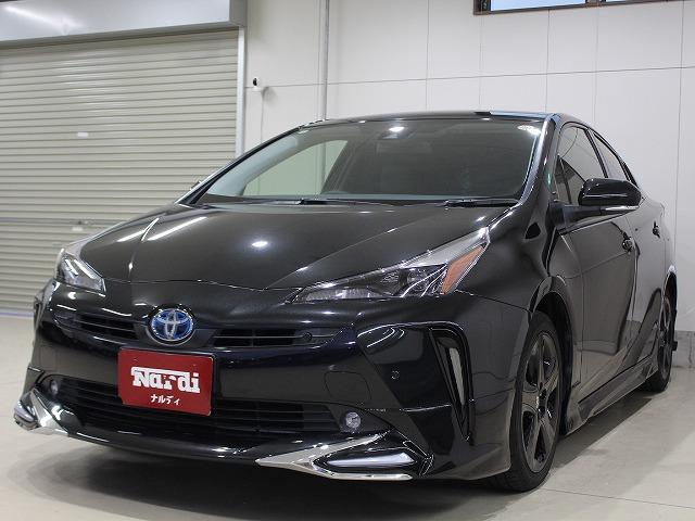 プリウス Sツーリングセレクション・ブラックエディション フルエアロ・レザー調シート・ETC・バックカメラ・Bluetooth・LEDライト・オートマチックハイビーム・シートヒーター・クルーズコントロール・衝突軽減システム・クリアランスソナー・100V電源(3枚目)