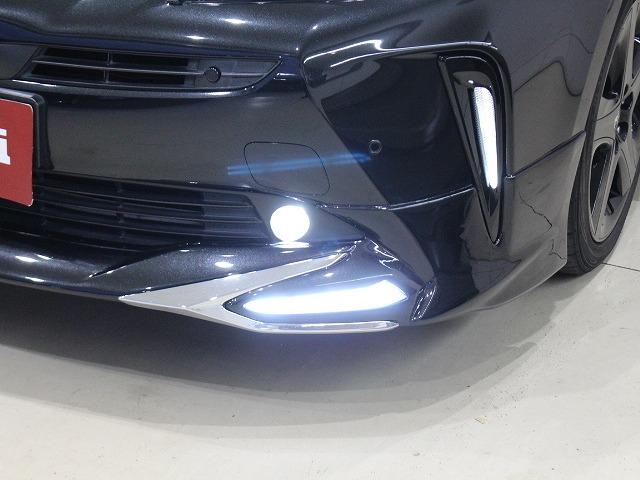 プリウス Sツーリングセレクション・ブラックエディション フルエアロ・レザー調シート・ETC・バックカメラ・Bluetooth・LEDライト・オートマチックハイビーム・シートヒーター・クルーズコントロール・衝突軽減システム・クリアランスソナー・100V電源(7枚目)