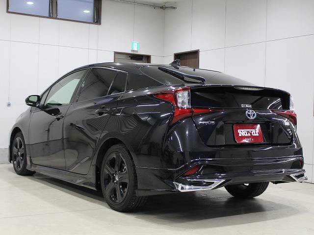 プリウス Sツーリングセレクション・ブラックエディション フルエアロ・レザー調シート・ETC・バックカメラ・Bluetooth・LEDライト・オートマチックハイビーム・シートヒーター・クルーズコントロール・衝突軽減システム・クリアランスソナー・100V電源(12枚目)