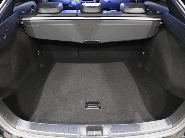 プリウス Sツーリングセレクション・ブラックエディション フルエアロ・レザー調シート・ETC・バックカメラ・Bluetooth・LEDライト・オートマチックハイビーム・シートヒーター・クルーズコントロール・衝突軽減システム・クリアランスソナー・100V電源(24枚目)