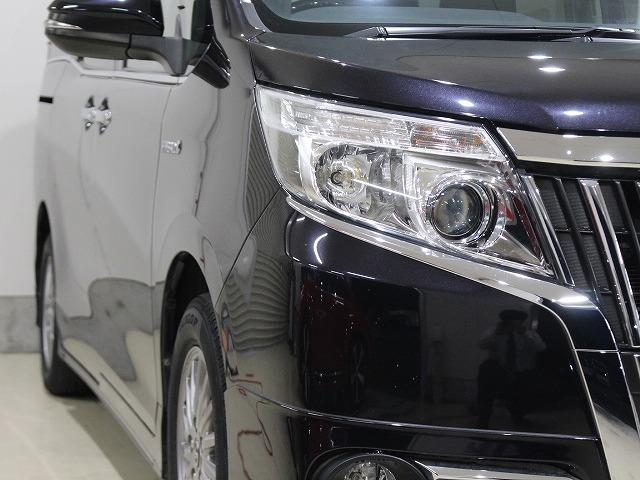 エスクァイア ハイブリッドGi SDナビ・バックカメラ・ETC・フリップダウンモニター・両側パワースライドドア・衝突軽減システム・クルーズコントロール・合皮レザーシート・シートヒーター・AUTOライト・LEDライト・レーダー探知機(4枚目)