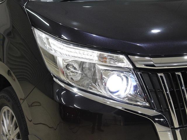 エスクァイア ハイブリッドGi SDナビ・バックカメラ・ETC・フリップダウンモニター・両側パワースライドドア・衝突軽減システム・クルーズコントロール・合皮レザーシート・シートヒーター・AUTOライト・LEDライト・レーダー探知機(8枚目)