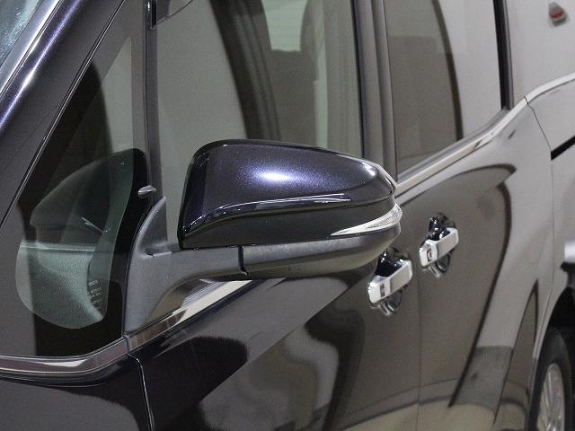 エスクァイア ハイブリッドGi SDナビ・バックカメラ・ETC・フリップダウンモニター・両側パワースライドドア・衝突軽減システム・クルーズコントロール・合皮レザーシート・シートヒーター・AUTOライト・LEDライト・レーダー探知機(13枚目)