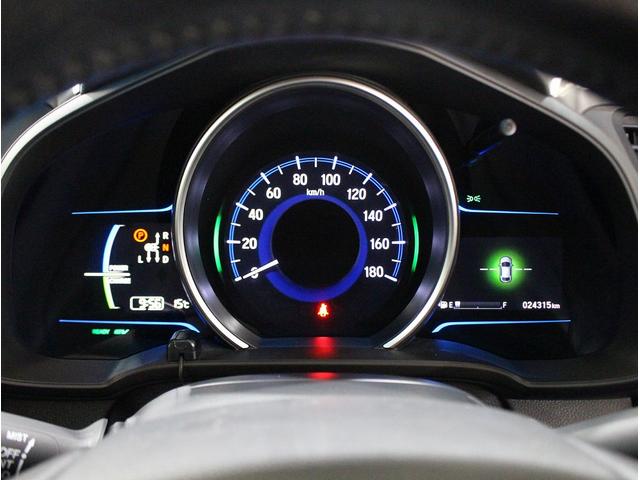 フィットハイブリッド Ｌパッケージ　純正ＨＤＤナビ・バックカメラ・ＥＴＣ・クルーズコントロール・ハーフレザーシート・本革巻きステアリング・ステアリングリモコン・ＬＥＤライト・ＡＵＴＯライト・衝突軽減システム・電動格納ミラー（30枚目）