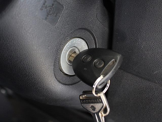 ハイゼットカーゴ ＤＸ　ハイルーフ・切替式４ＷＤ・ＥＴＣ・クリアランスソナー・キーレスキー・両側スライドドア・フルフラット・アイドリングストップ・ドライブレコーダー・パワーウィンドウ・オーバーヘッドコンソール（31枚目）