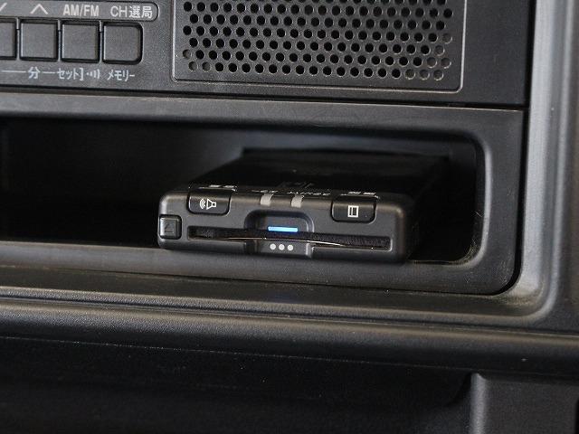 ハイゼットカーゴ ＤＸ　ハイルーフ・切替式４ＷＤ・ＥＴＣ・クリアランスソナー・キーレスキー・両側スライドドア・フルフラット・アイドリングストップ・ドライブレコーダー・パワーウィンドウ・オーバーヘッドコンソール（37枚目）