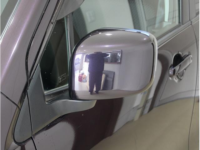 ワゴンRスティングレー X SDナビ・CD・DVD・アイドリングストップ・バンパーフォグ・AUTOエアコン・電動格納ミラー・スマートキー・フルフラット・盗難防止装置・衝突安全ボディ・HIDライト・純正アルミホイール(13枚目)