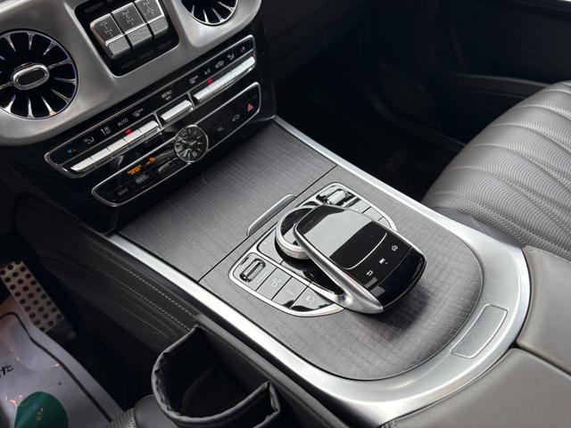 Gクラス G63 マヌファクトゥーアエディション・300台限定車・左H・ブラックライノ20インチAW・SR・Dミラー(25枚目)