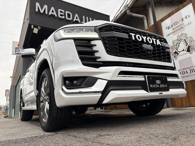 TOYOTA LAND CRUISER ZX | 2024 | WHITE | 10892 km | details TOYOTA LAND CRUISER ZX | 2024 | WHITE | 10892 km | details